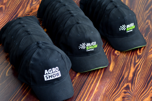 Print on baseball caps Print on baseball caps