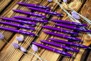 Printing on pens Printing on pens