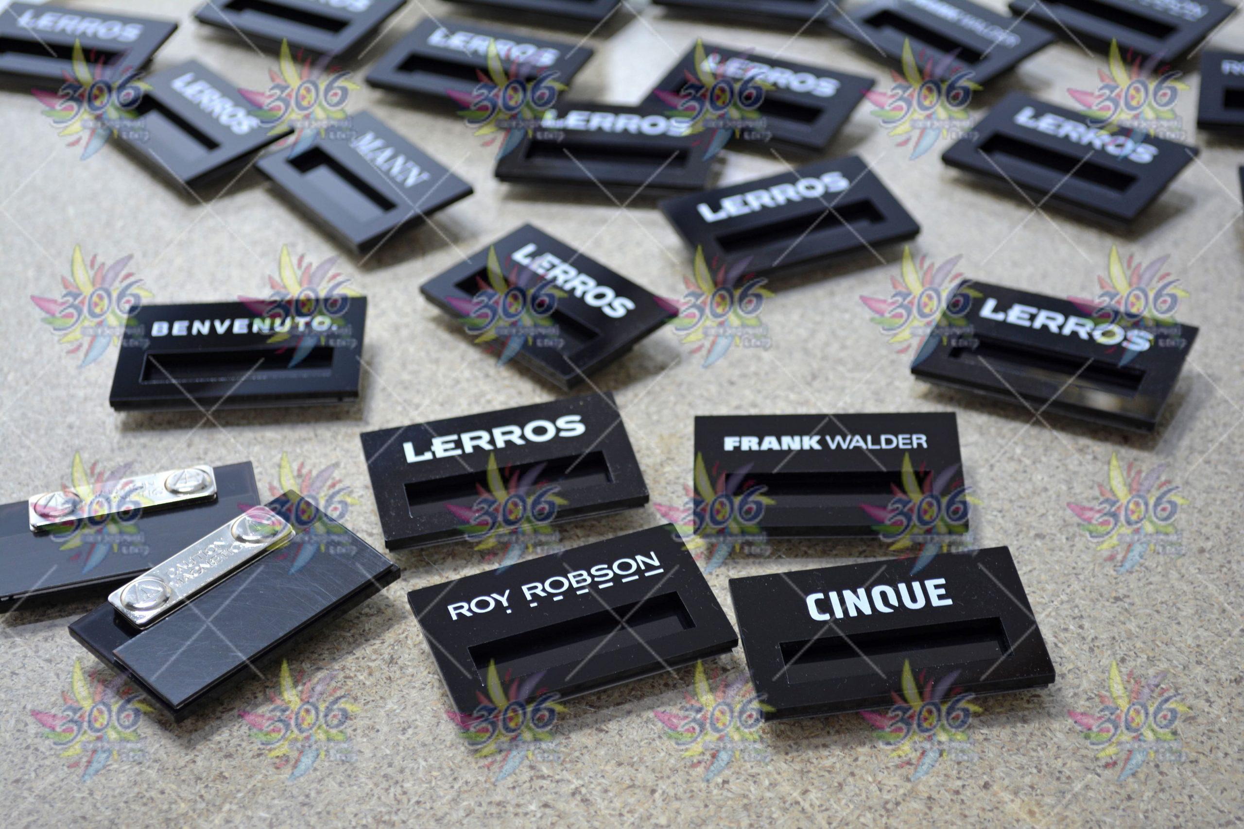 Вироби з акрилу Вироби з акрилу