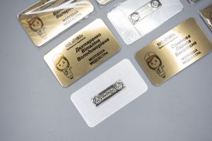 Металеві бейджі Металеві бейджі