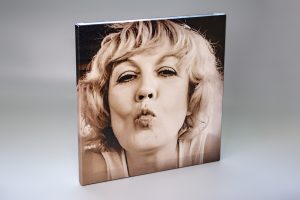 Canvases Canvases