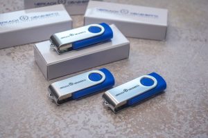 Printing on flash drives